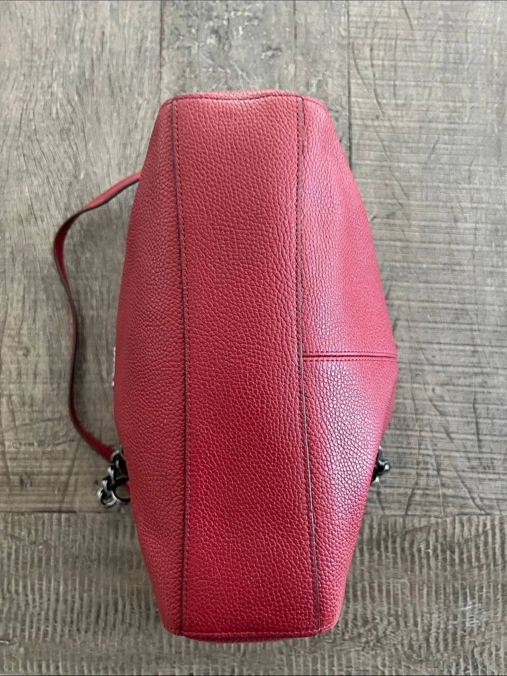 Coach Red Pebble Chain Prairie Leather Shoulder Satchel